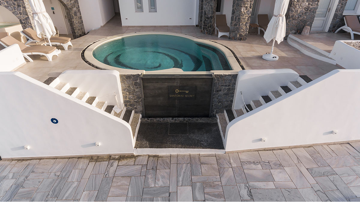 Santorini Secret Premium Boutique Hotel